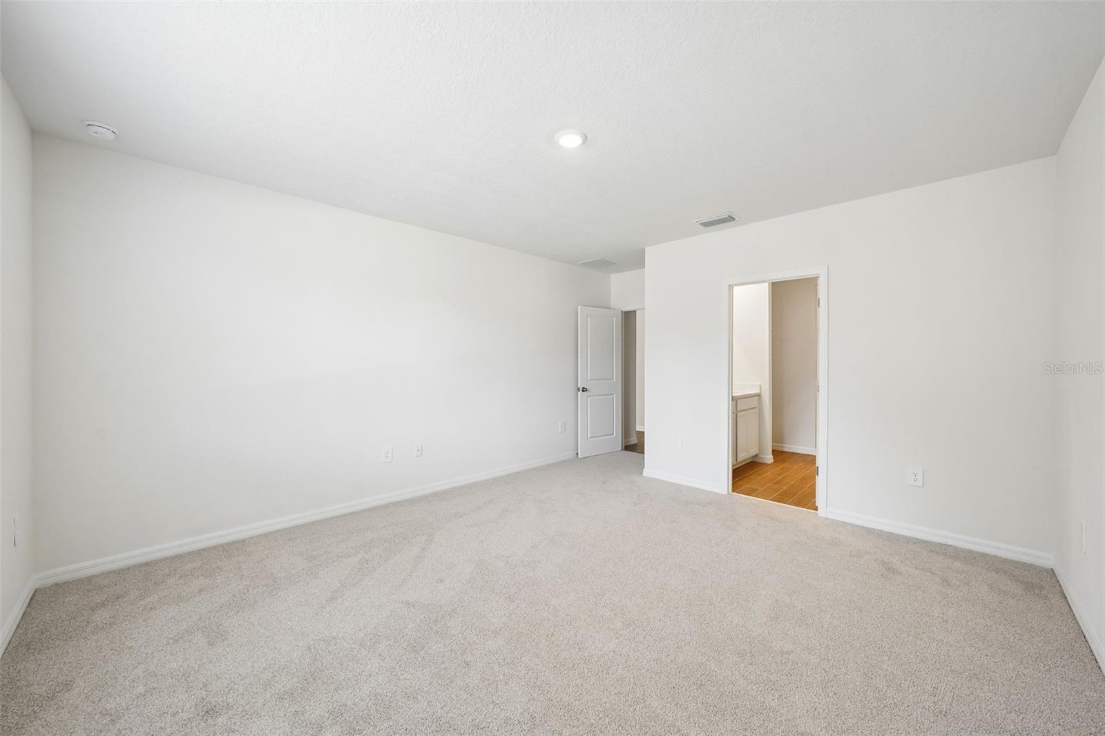 13755 Umber Forest St Property Photo 40