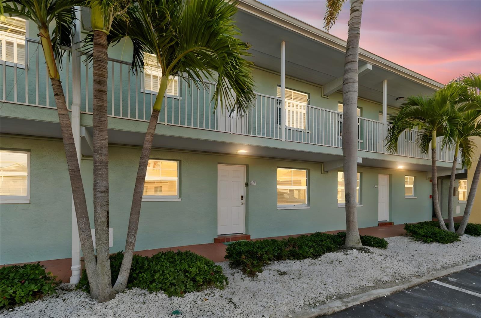 19417 GULF BLVD #F107 Property Photo 1