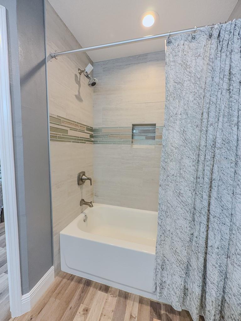 8505 Sandy Beach St Property Photo 28