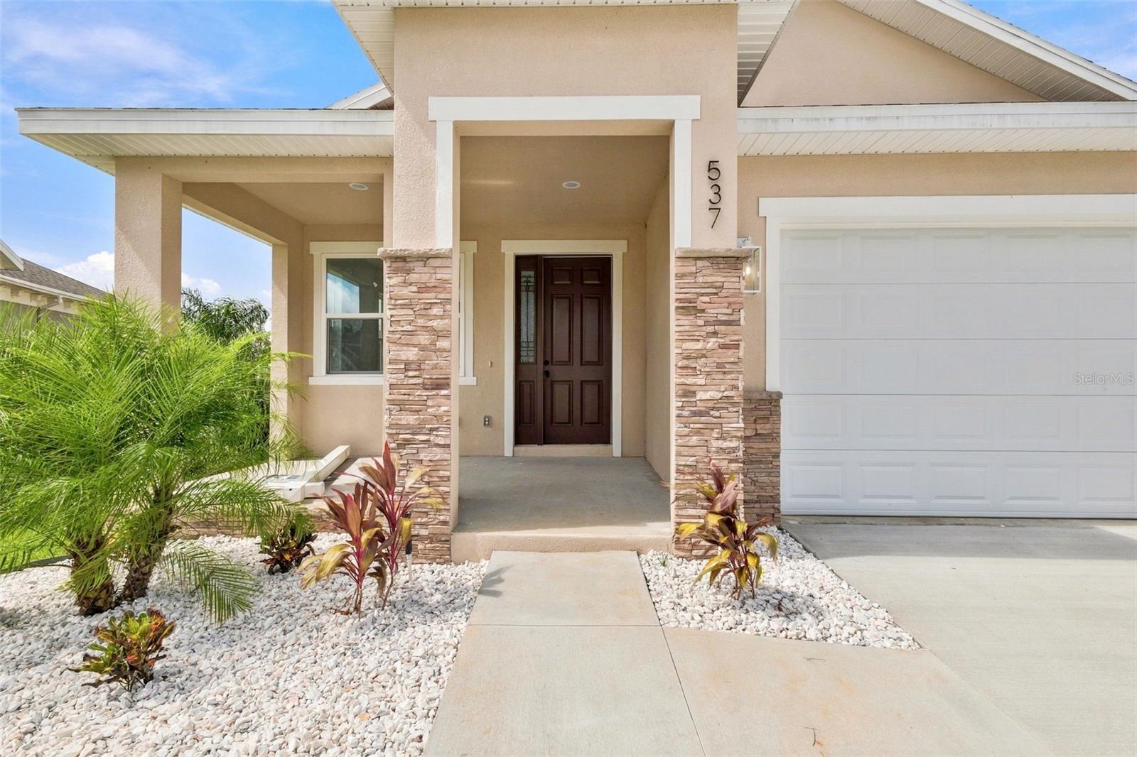 537 Pineloch Dr Property Photo 4