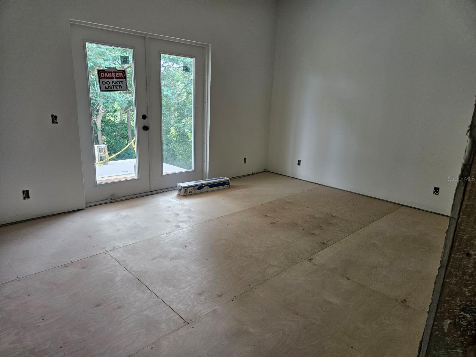 537 Pineloch Dr Property Photo 7