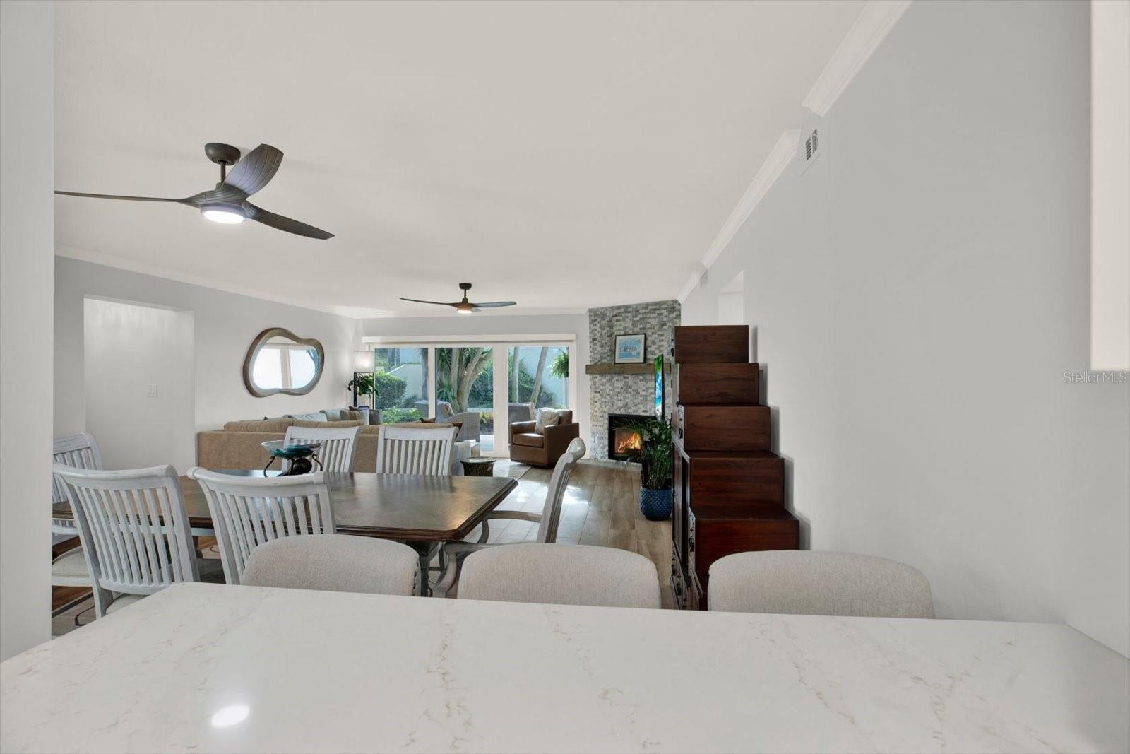 7530 Sunshine Skyway Ln S #p7 Property Photo 9
