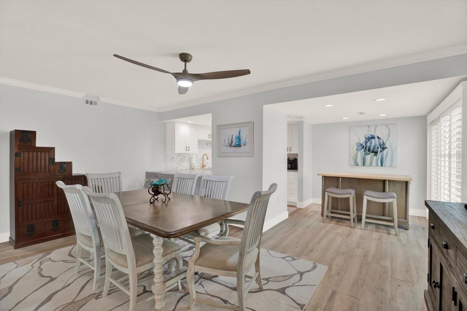 7530 Sunshine Skyway Ln S #p7 Property Photo 11