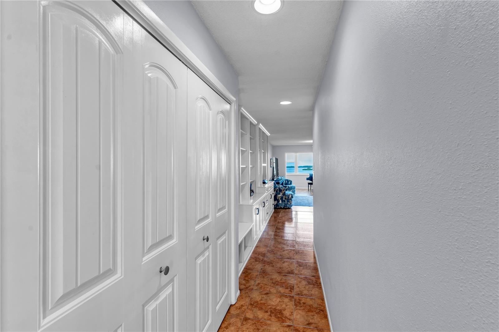 622 Edgewater Dr #823 Property Photo 66