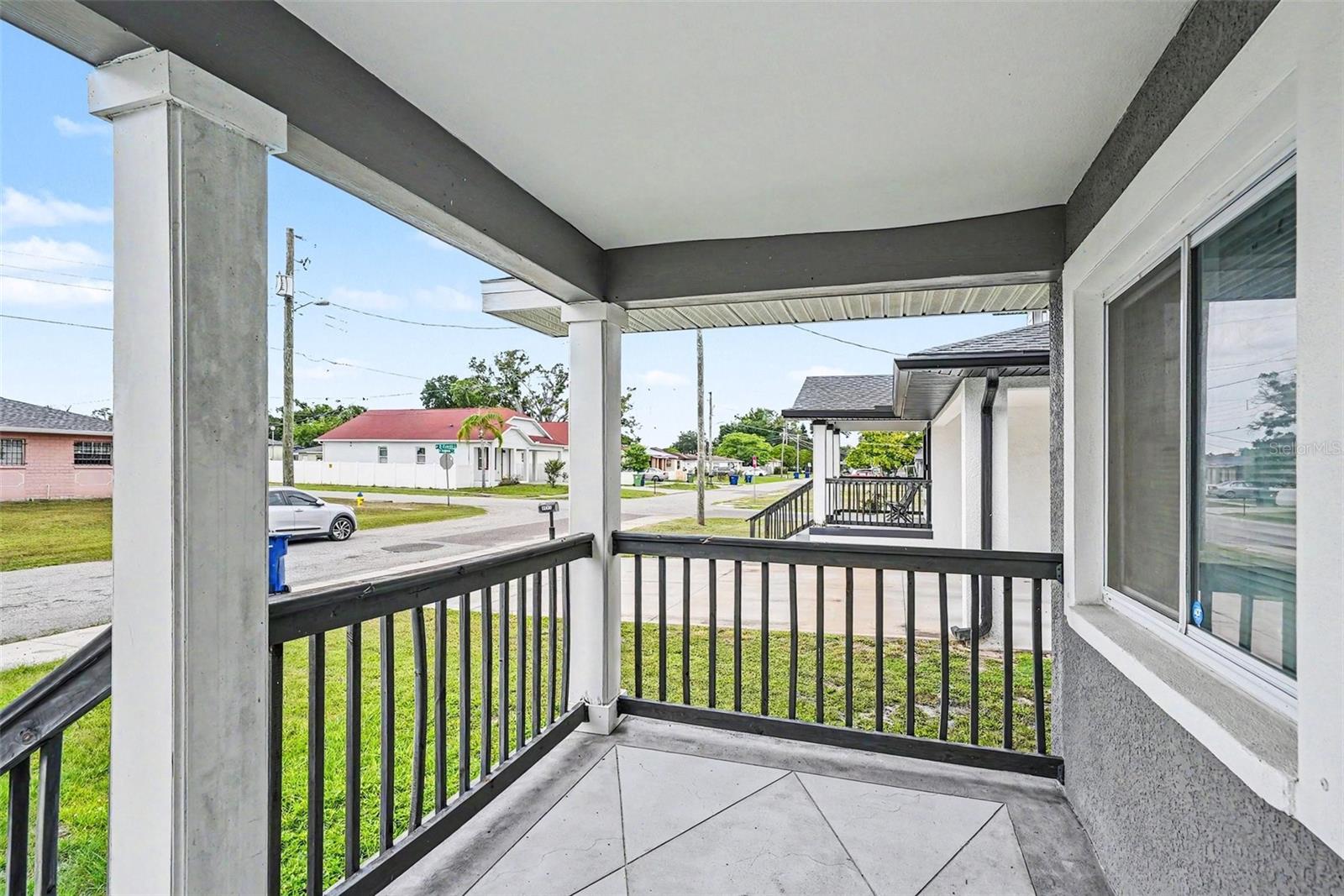 2619 W St Conrad Property Photo 6