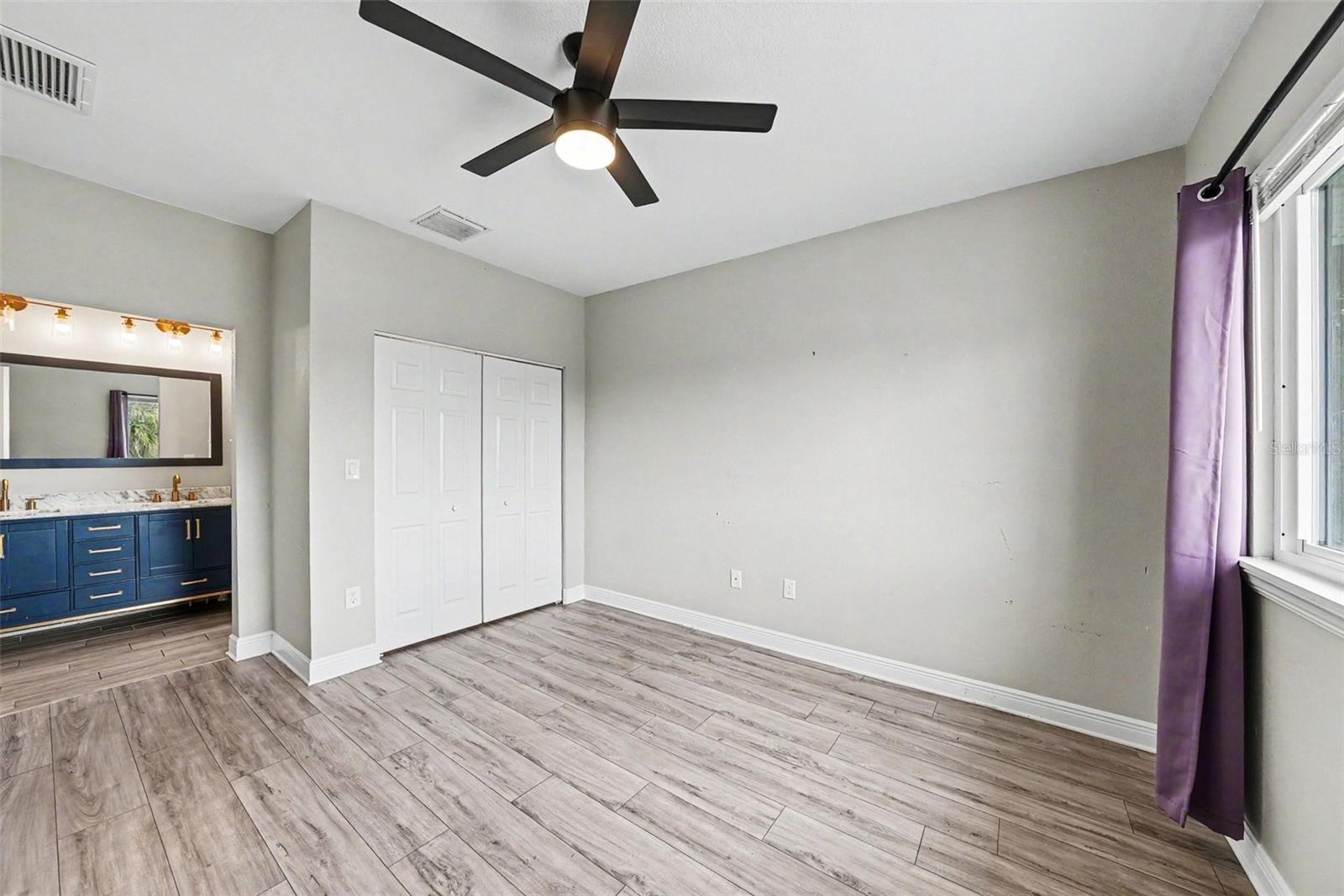2619 W St Conrad Property Photo 19