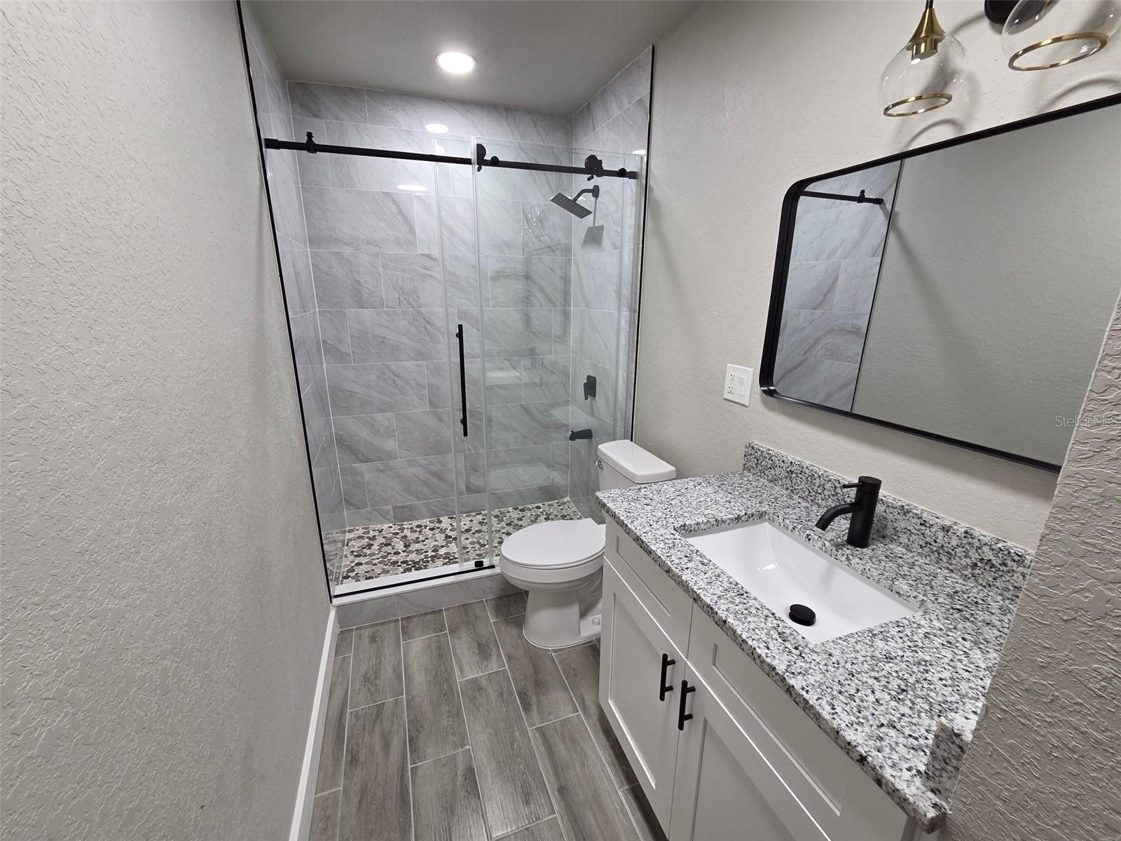 38300 Henry Dr Property Photo 13