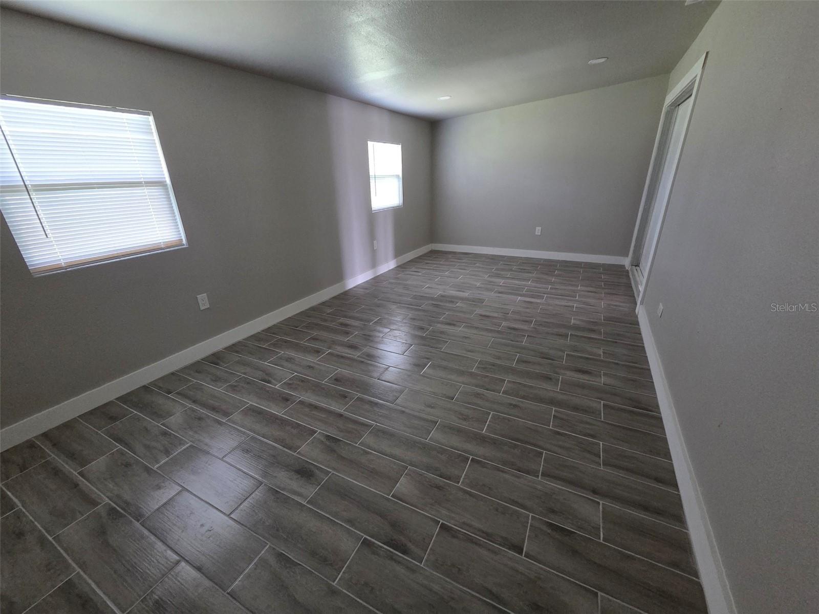 38300 Henry Dr Property Photo 18