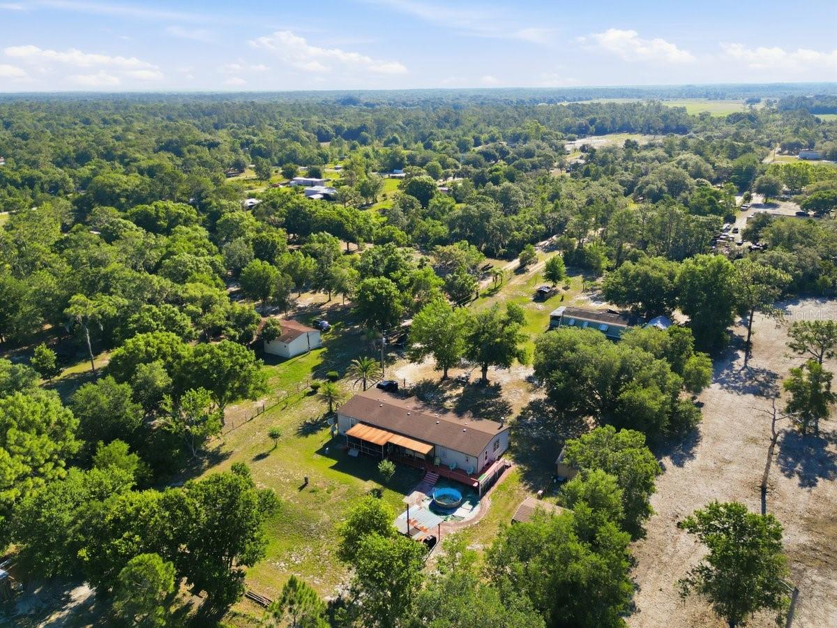 1560 Mcclellan Rd Property Photo 3