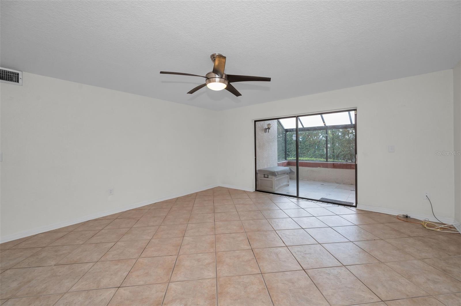 2971 Estancia Blvd #412 Property Photo 27