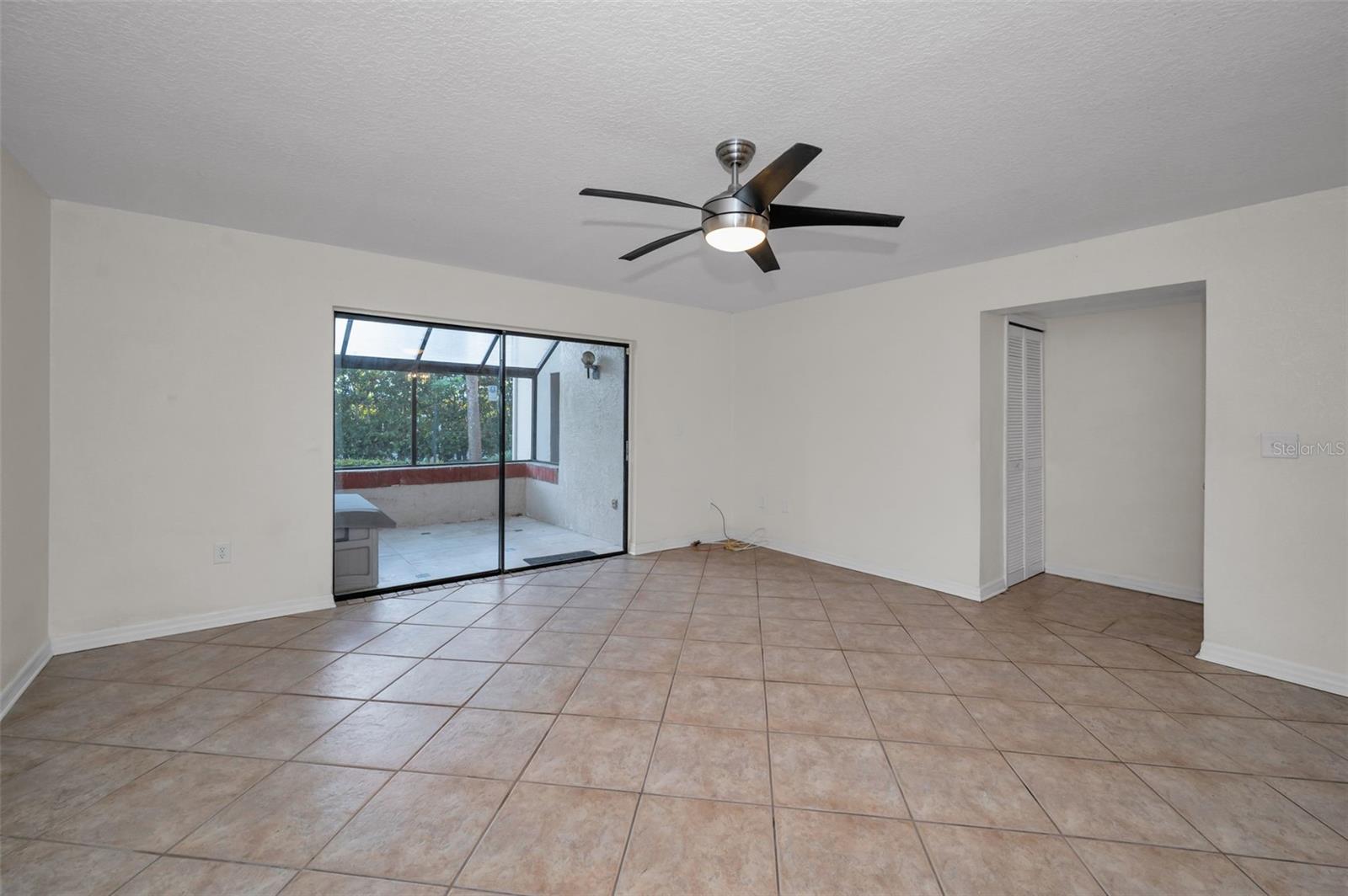 2971 Estancia Blvd #412 Property Photo 28