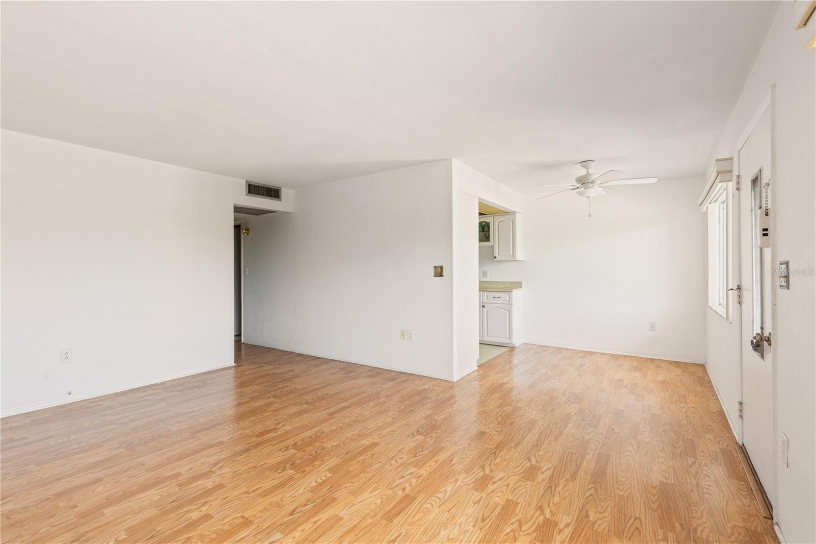 11251 80th Ave #202 Property Photo 15
