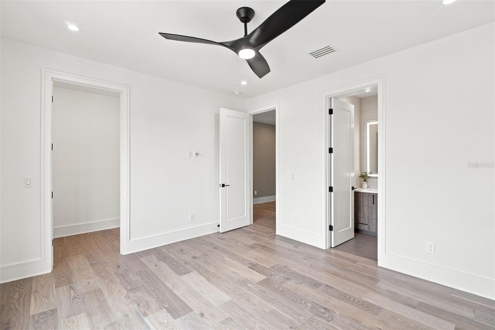 1076 Snell Isle Blvd Ne Property Photo 31