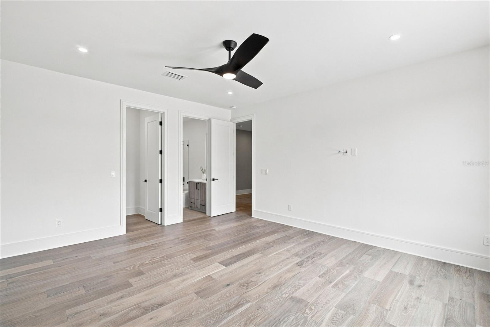1076 Snell Isle Blvd Ne Property Photo 34