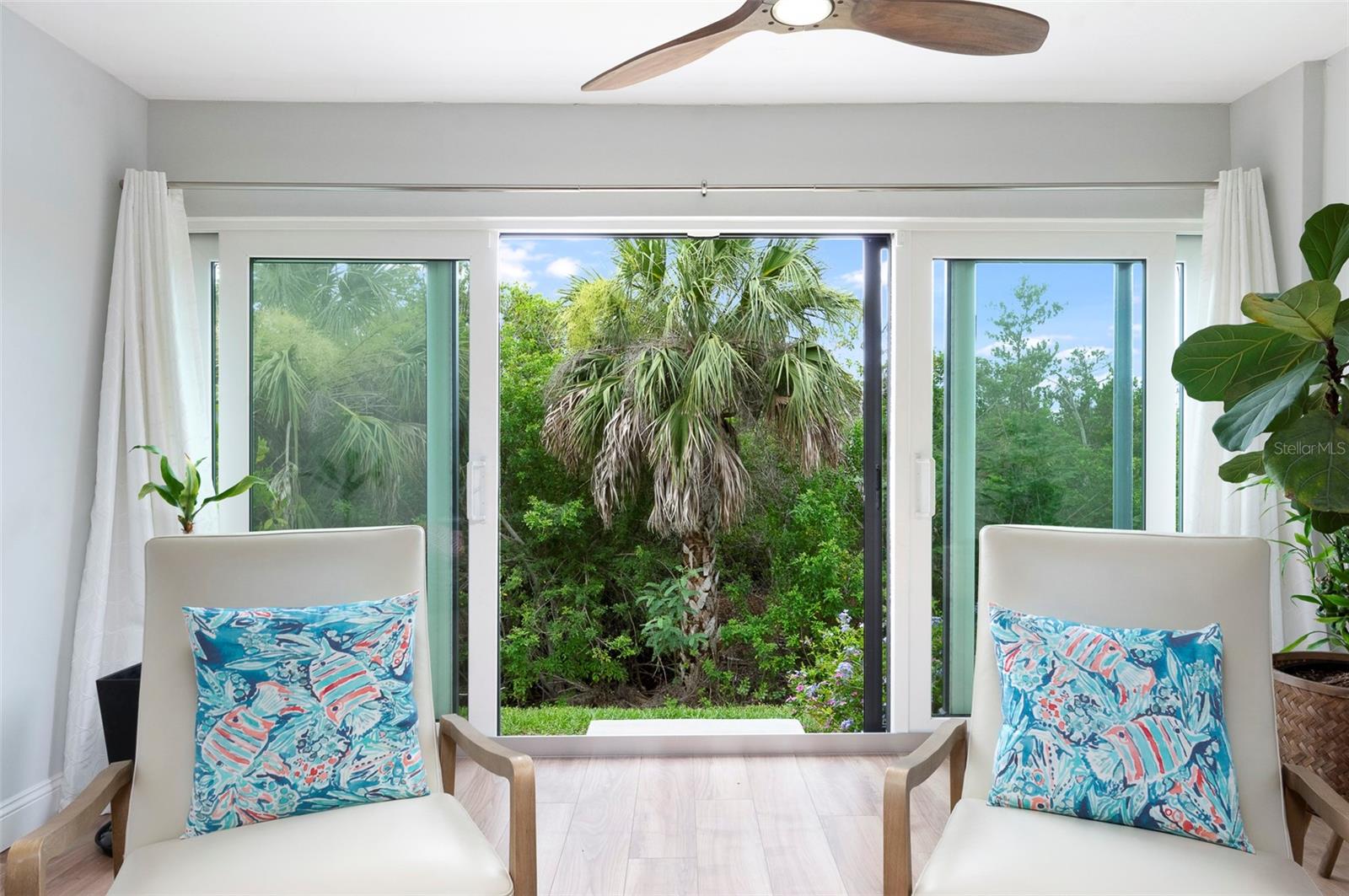 10152 Regal Dr Property Photo 6