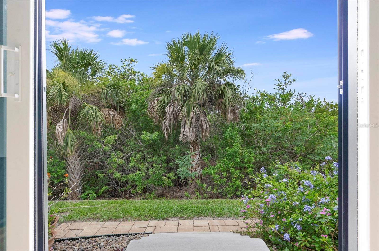 10152 Regal Dr Property Photo 8