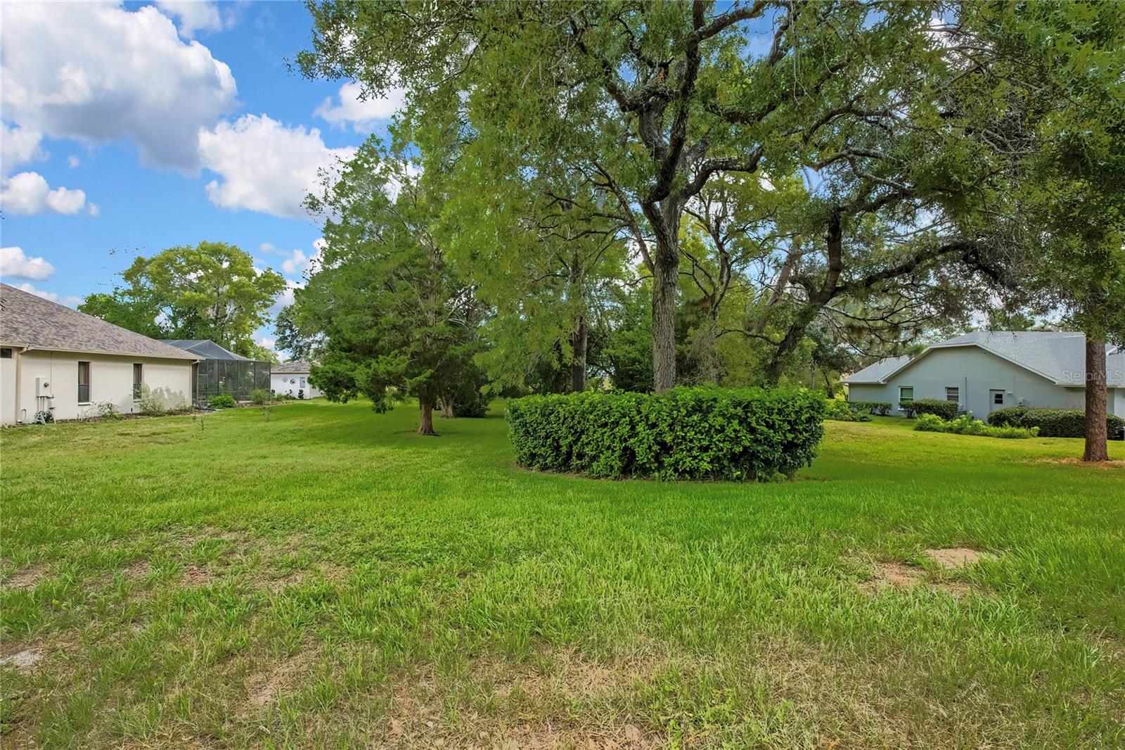 Orangewood Ct Property Photo 3