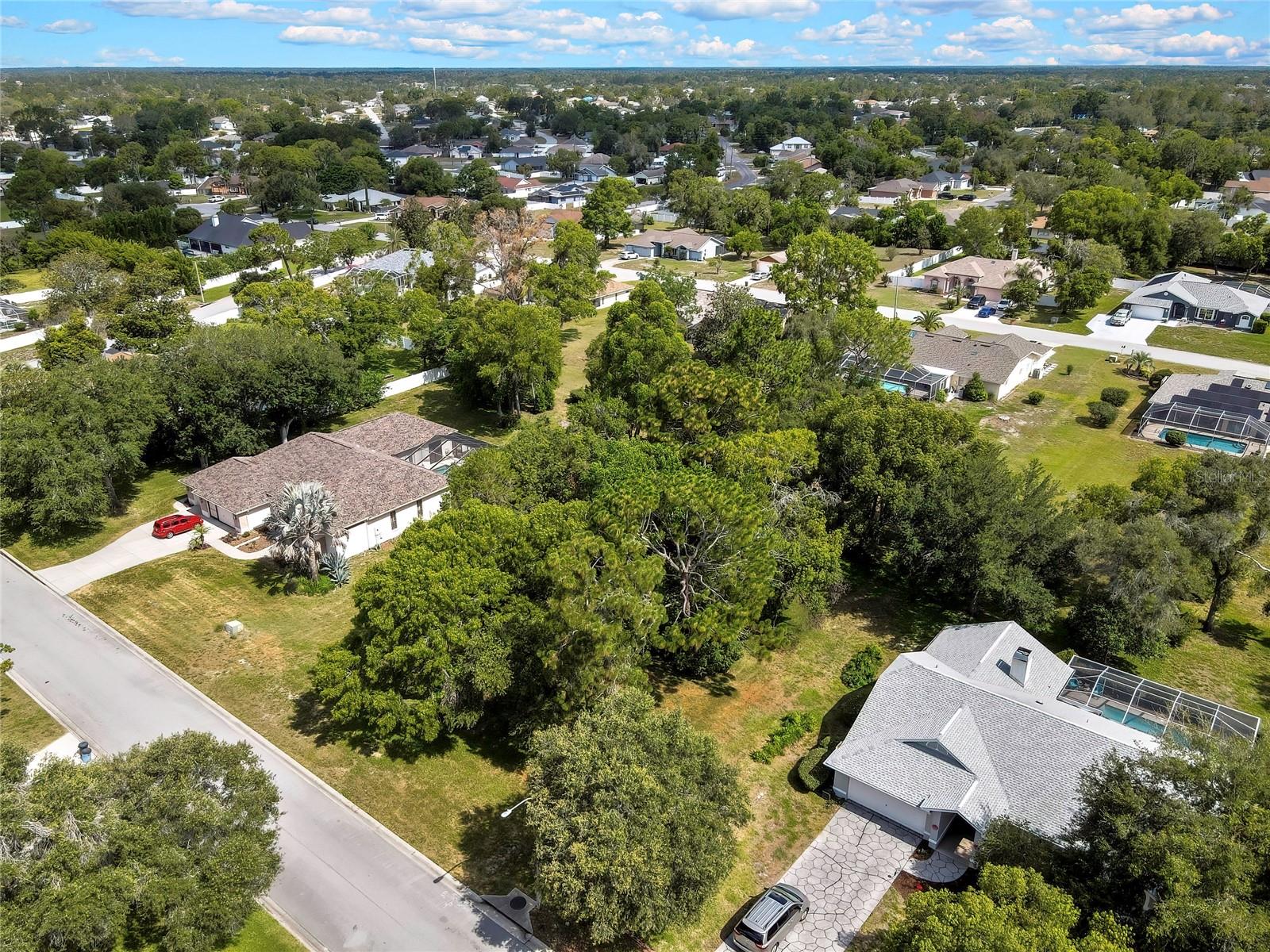 Orangewood Ct Property Photo 6