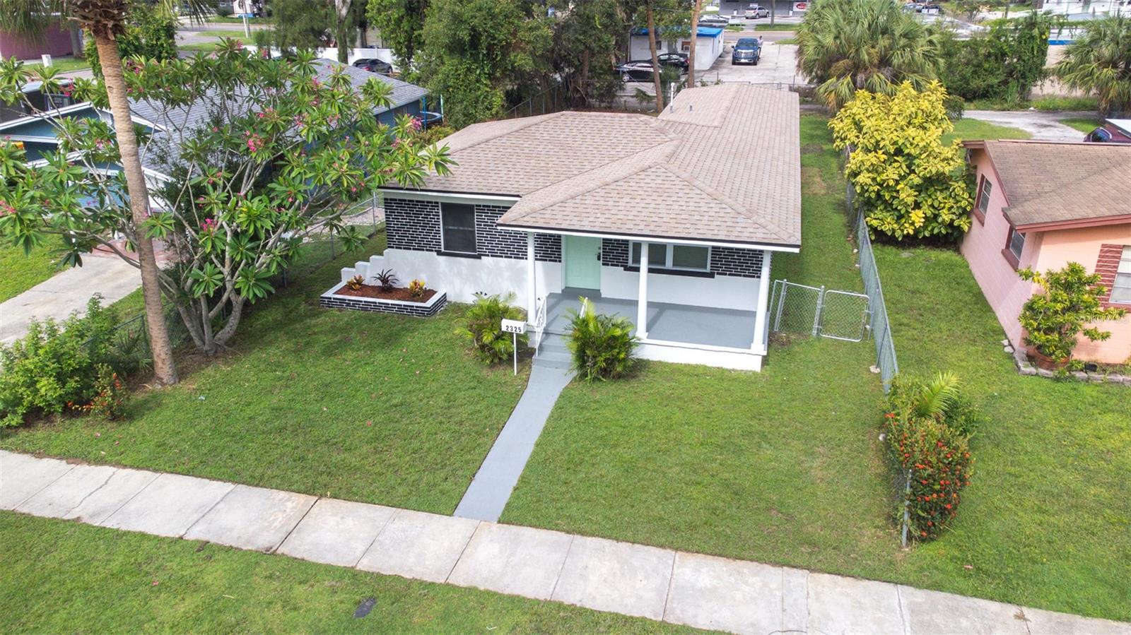 2325 Highland St S Property Photo 46