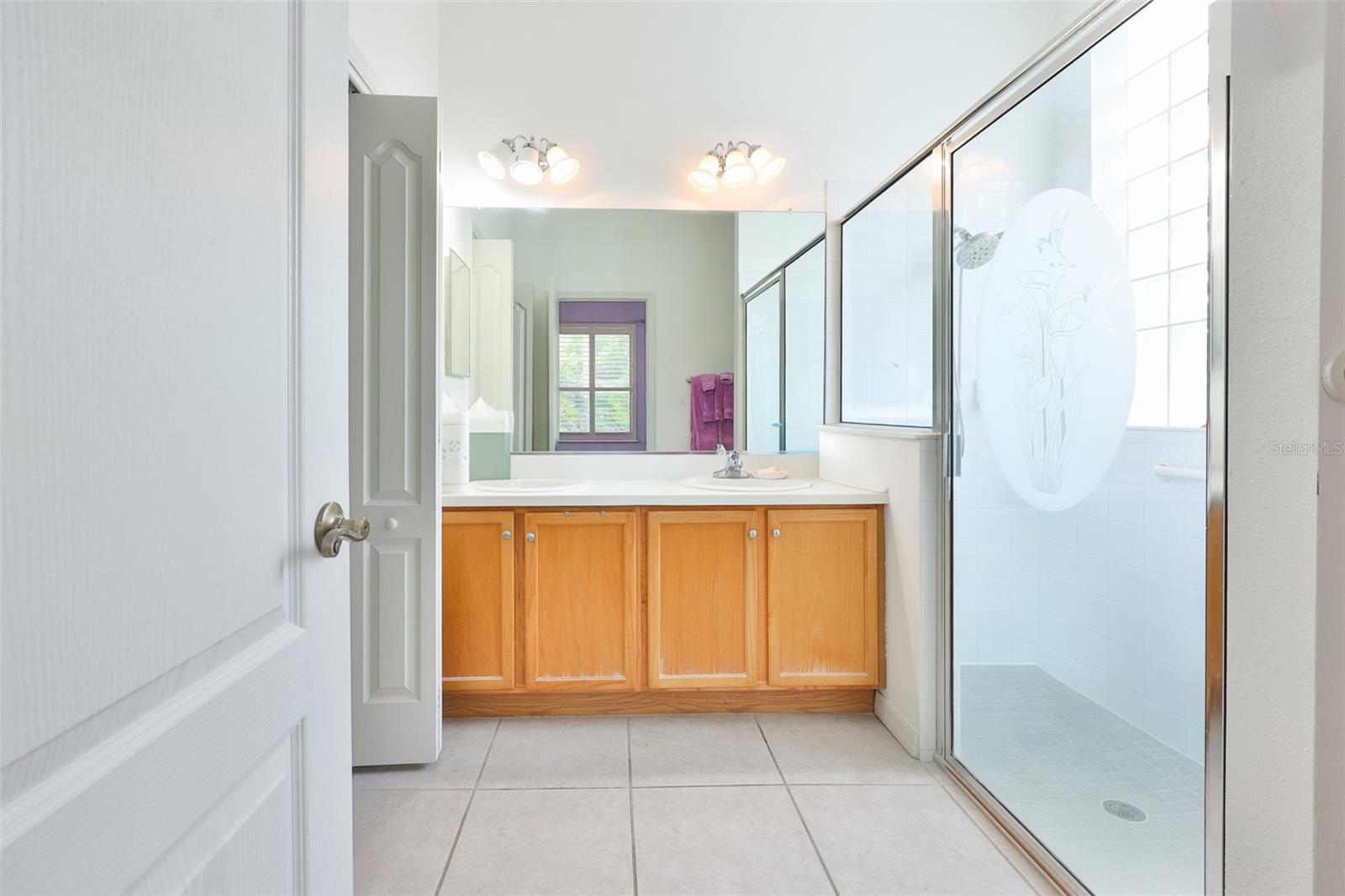 1050 Regal Manor Way Property Photo 22