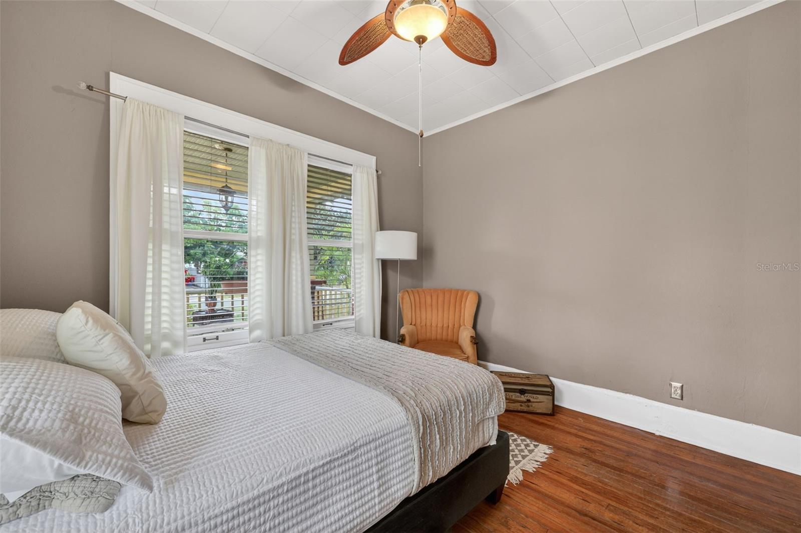 2535 15th Ave N Property Photo 22