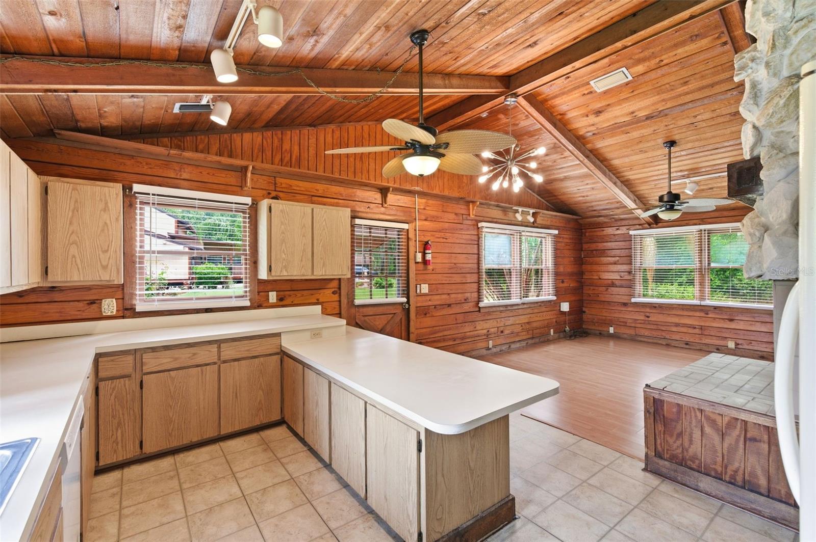 6409 Chiswick Ct Property Photo 25