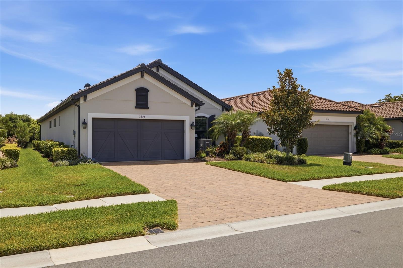 3254 Francoa Dr Property Photo 2