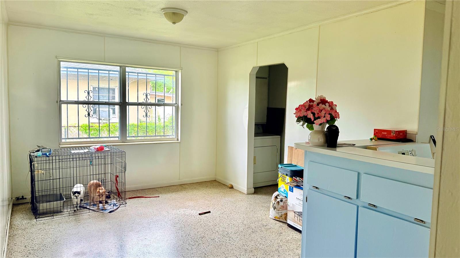1709 E North Bay St Property Photo 6