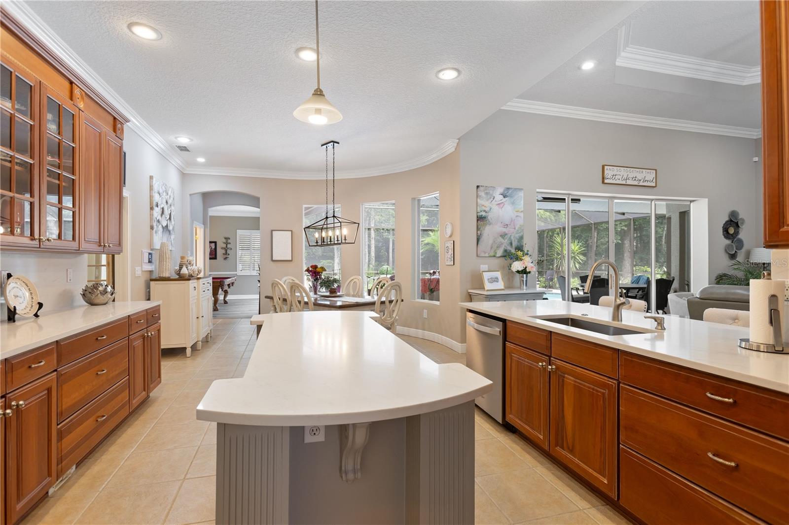 12054 Quail Ridge Dr Property Photo 9