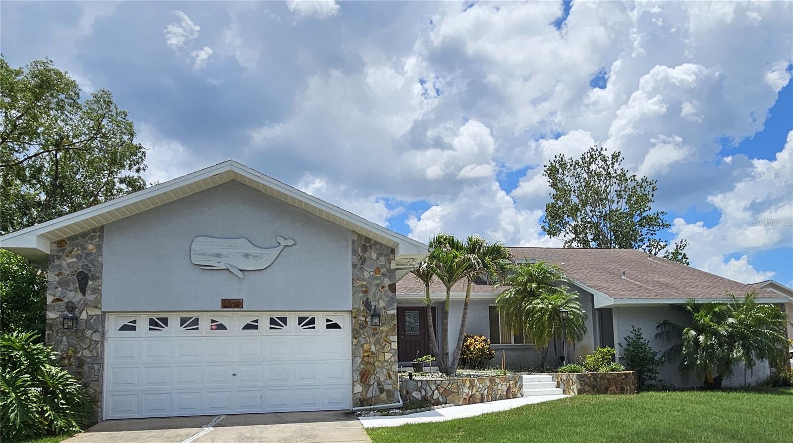 2210 Bayou Dr Property Photo 3