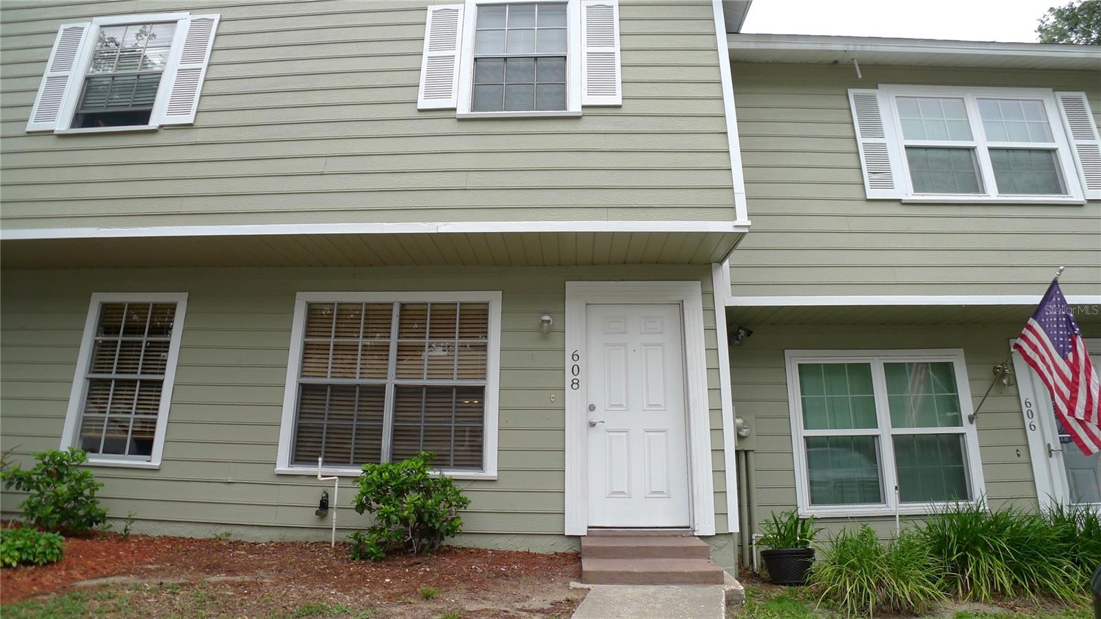 608 Lynchburg Dr Property Photo 1