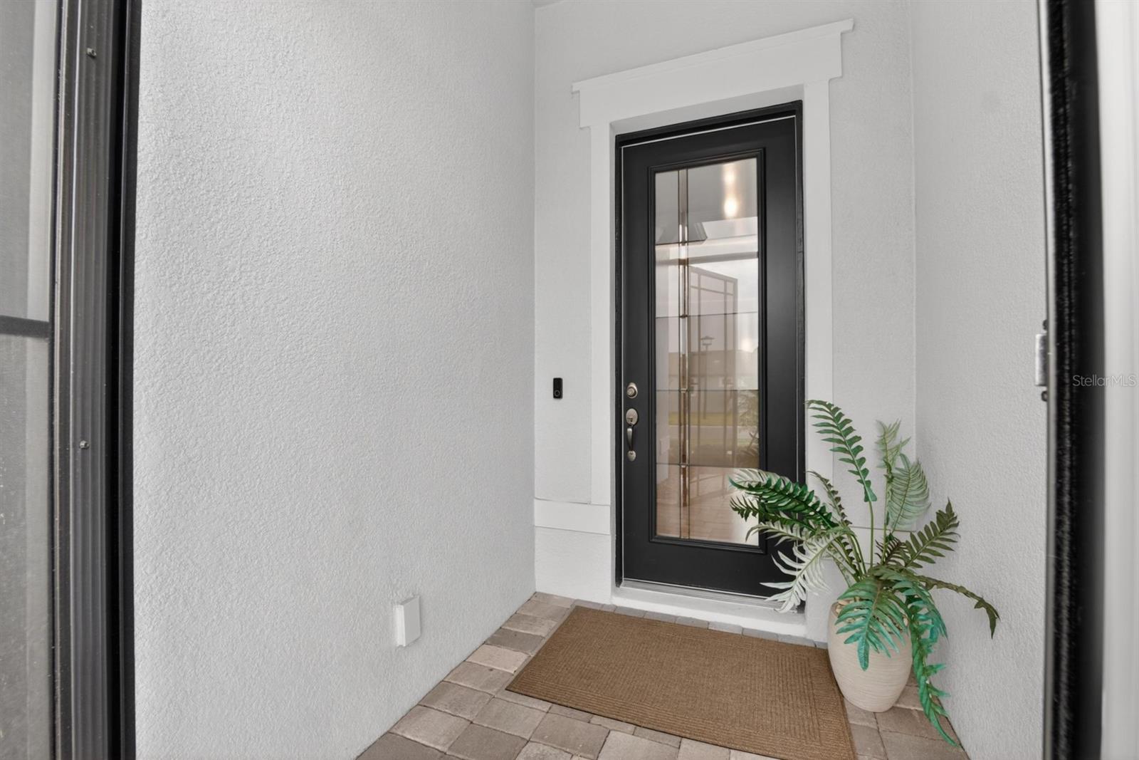9024 Barrier Coast Trl Property Photo 15