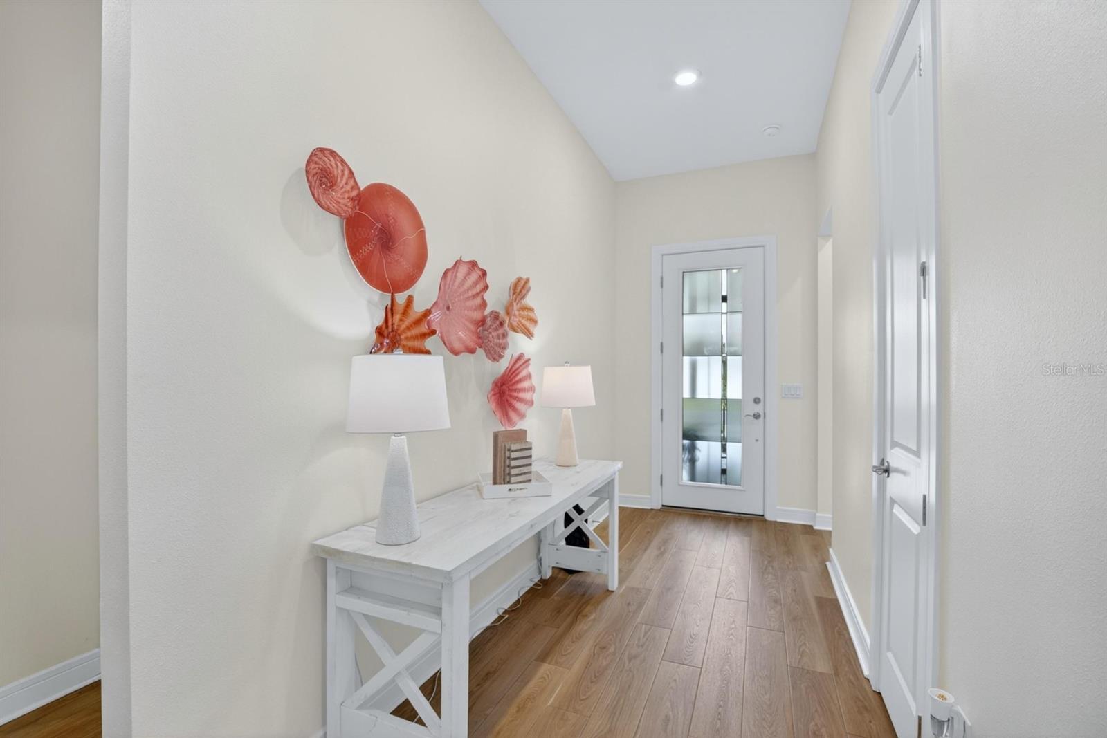 9024 Barrier Coast Trl Property Photo 17