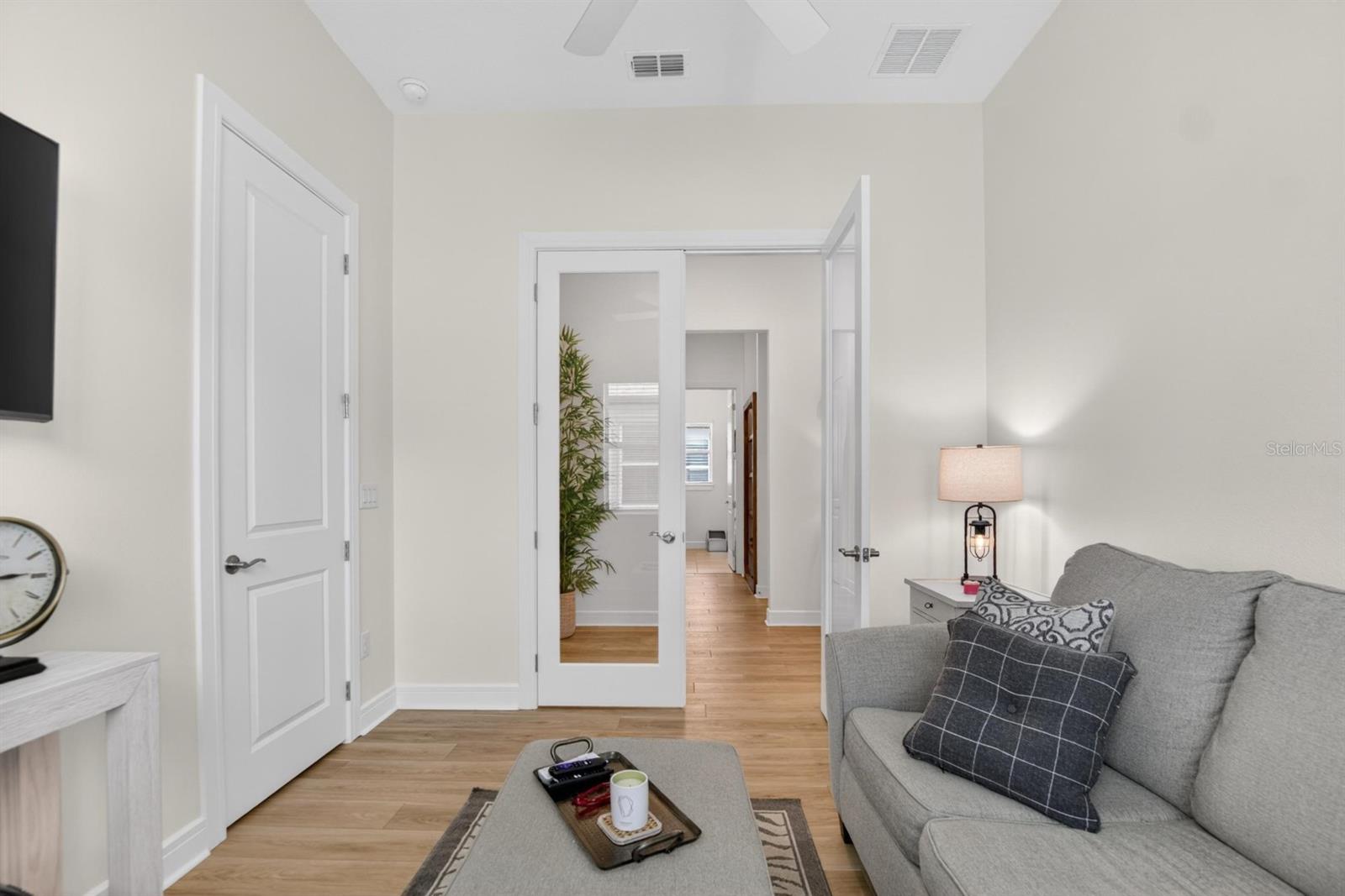 9024 Barrier Coast Trl Property Photo 47