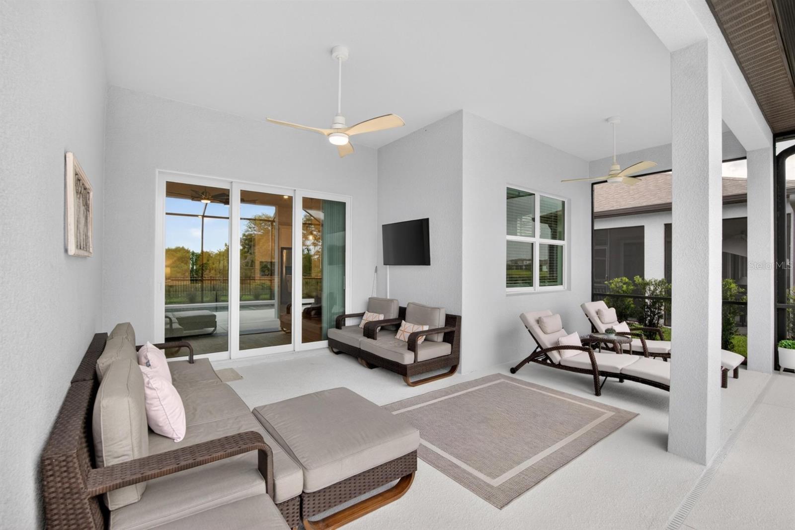9024 Barrier Coast Trl Property Photo 56