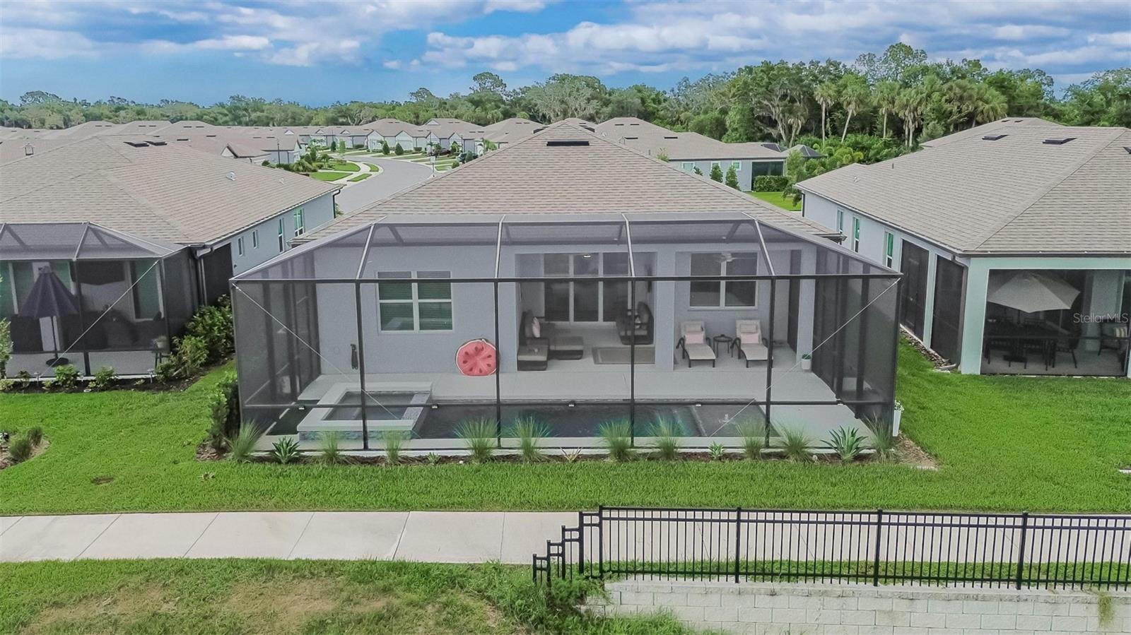 9024 Barrier Coast Trl Property Photo 68