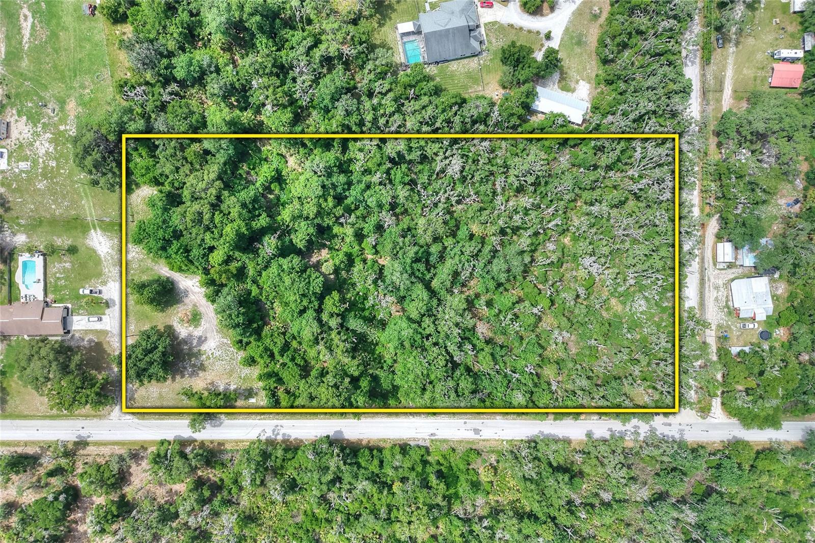 600 Thompson Rd Property Photo 1