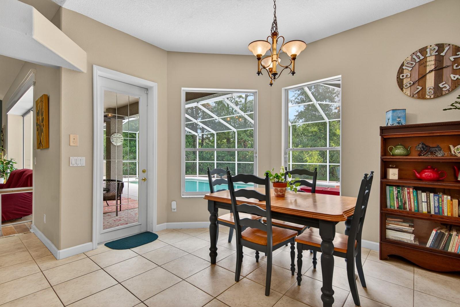 6130 Bridleford Dr Property Photo 28