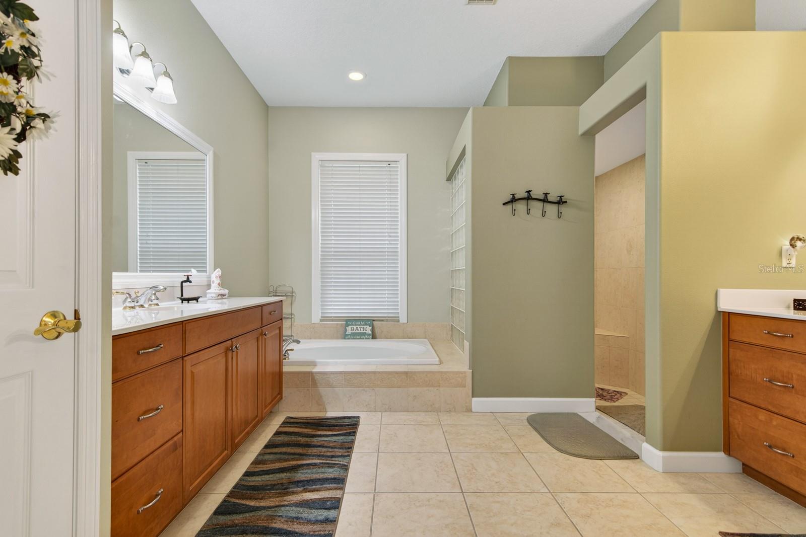 6130 Bridleford Dr Property Photo 35