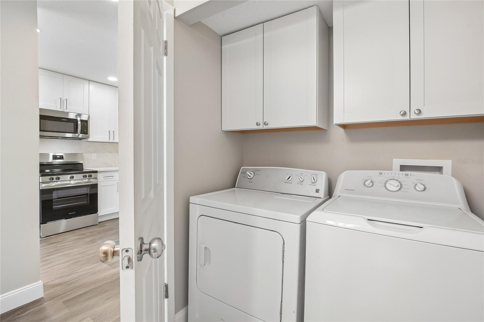 717 Oak Park Pl Property Photo 12