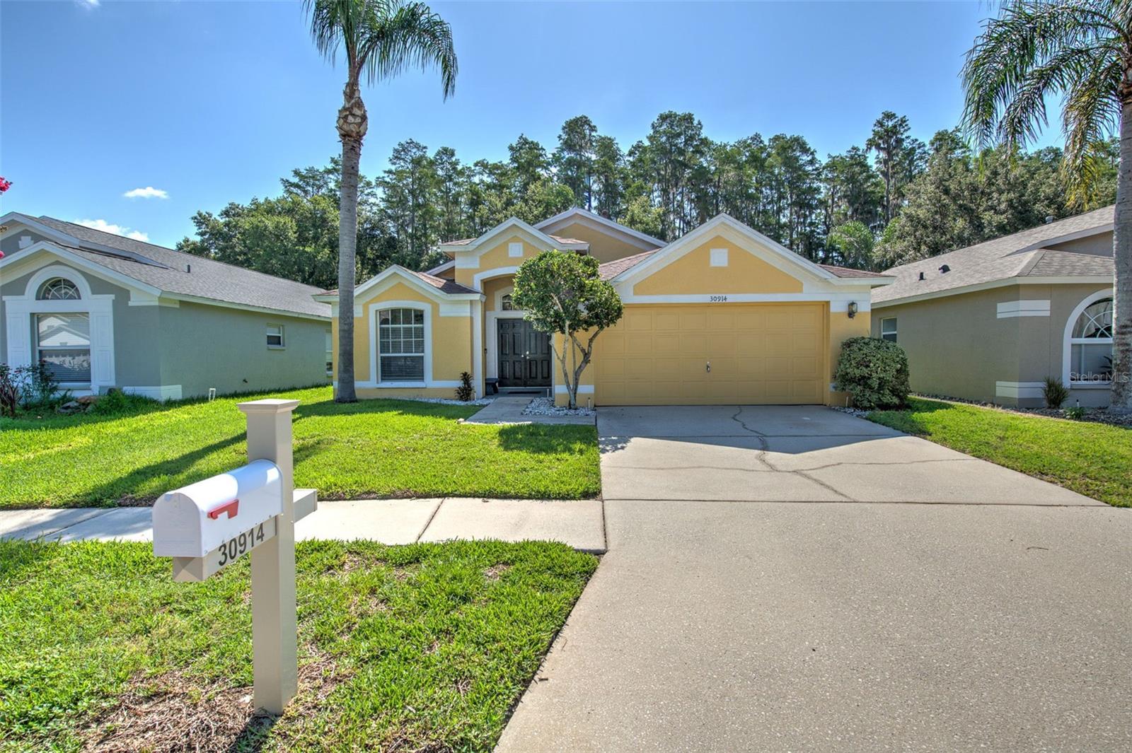 30914 Burleigh Dr Property Photo 1