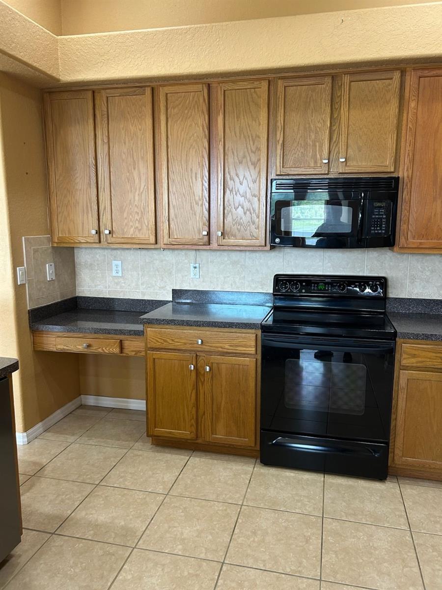 210 Rosana Dr Property Photo 5