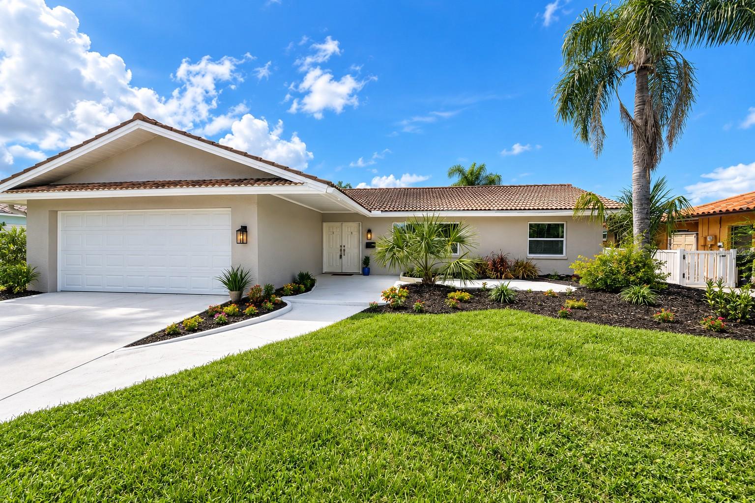 3340 Floramar Ter Property Photo 1