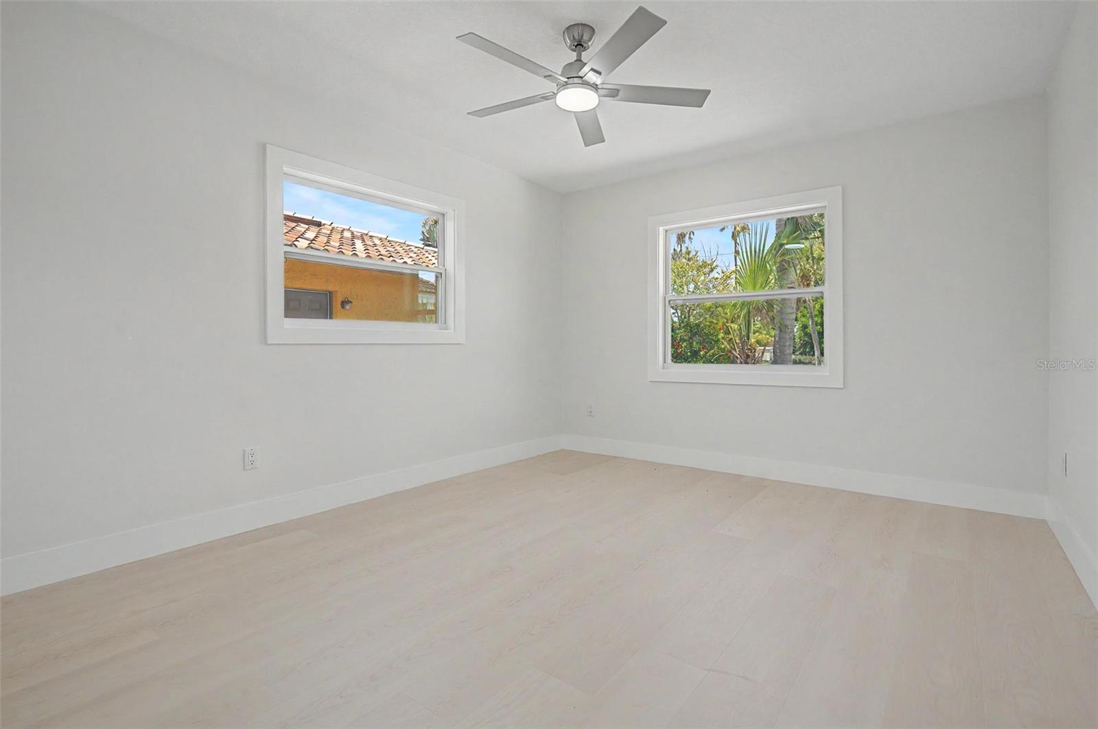 3340 Floramar Ter Property Photo 20