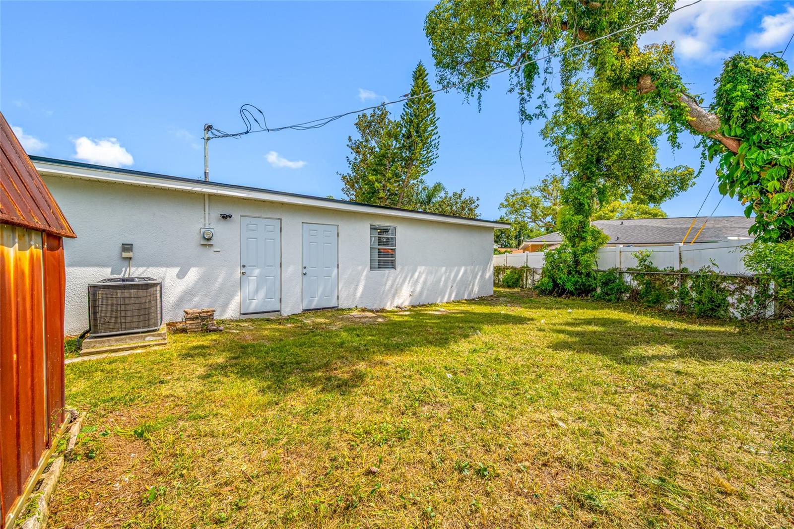 TB8518544 Property Photo 10