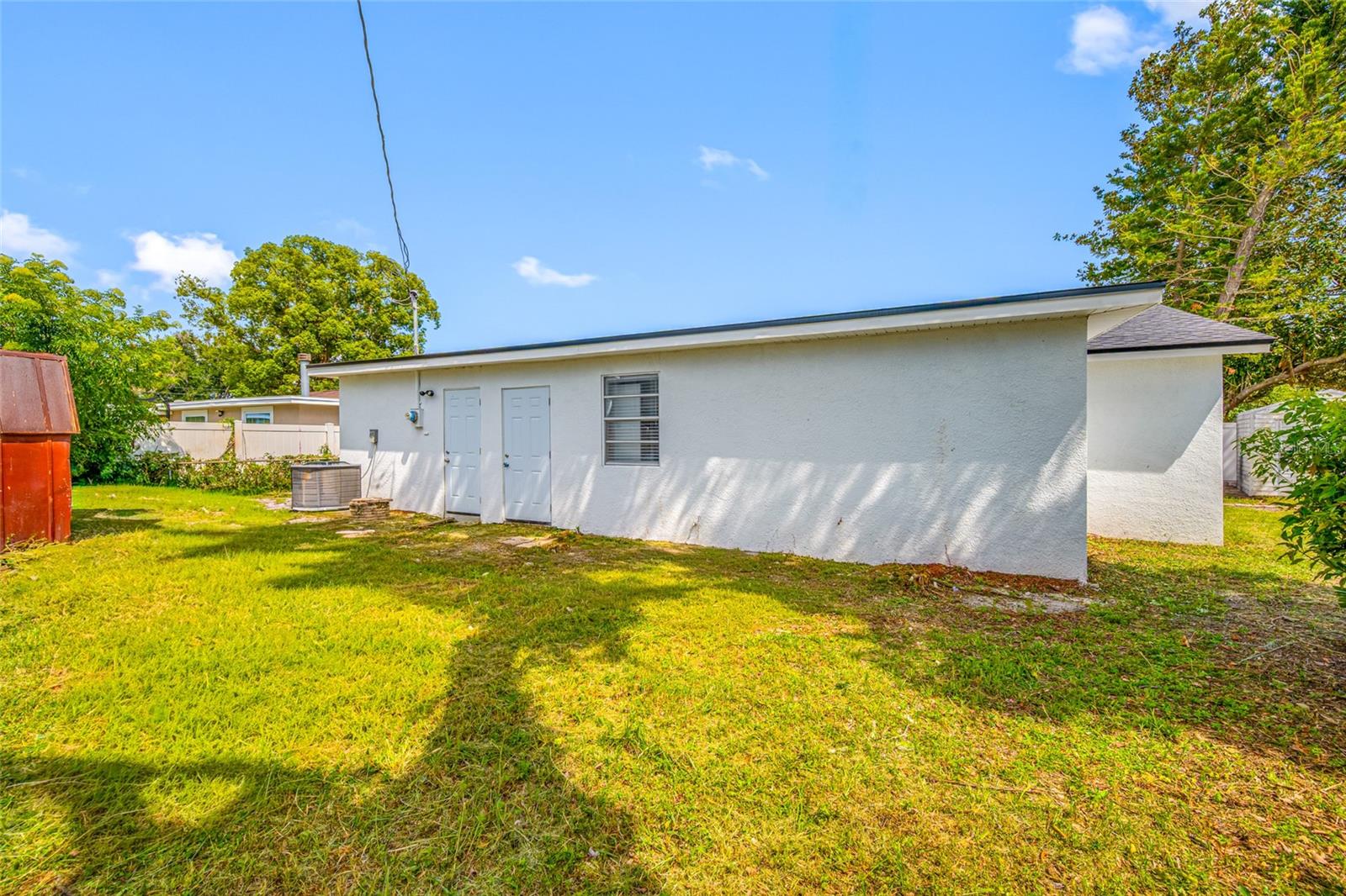 TB8518544 Property Photo 11