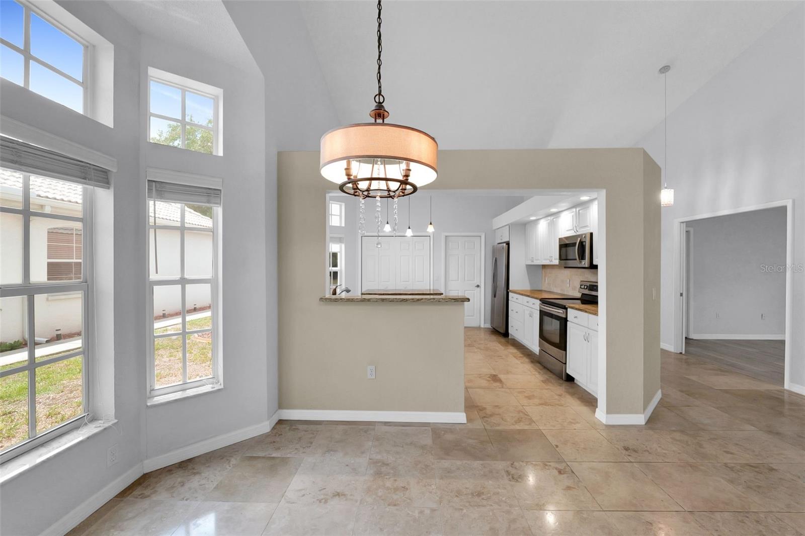 9450 Mississippi Run Property Photo 11