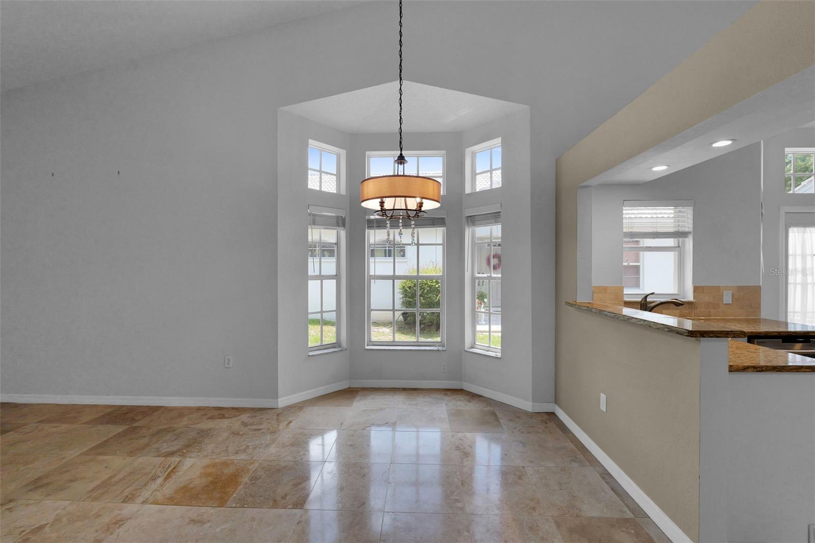 9450 Mississippi Run Property Photo 12