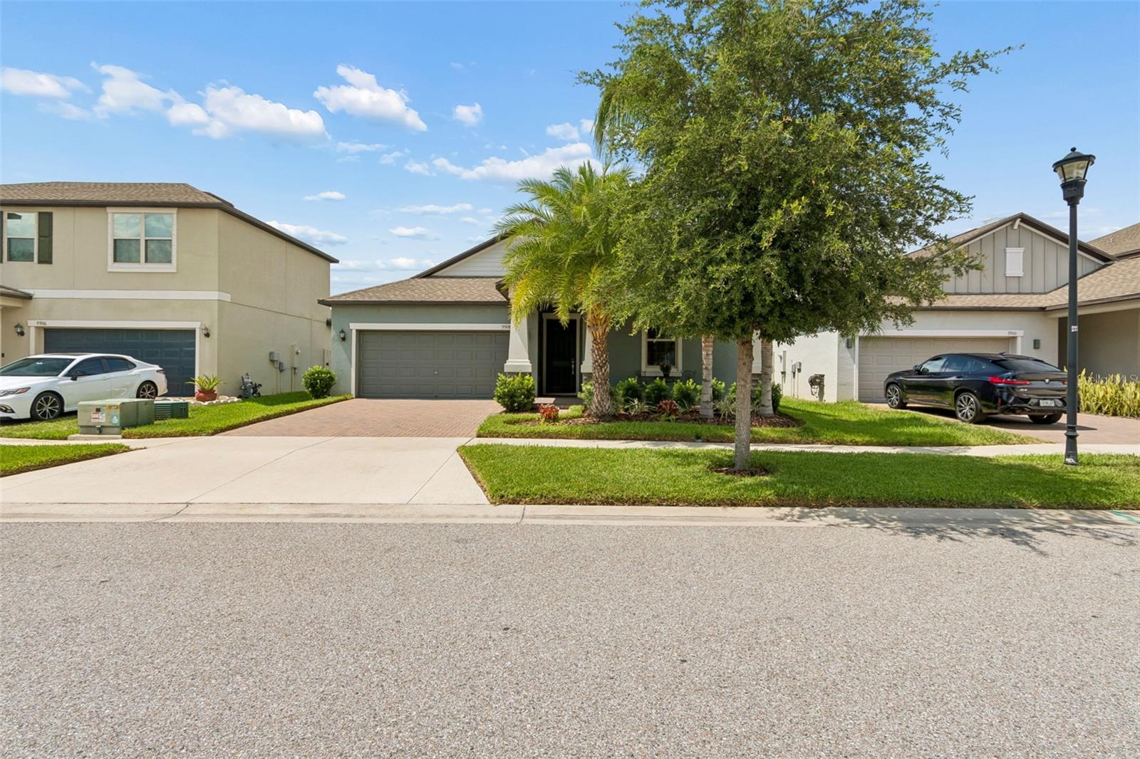 9908 Sage Creek Dr Property Photo 2