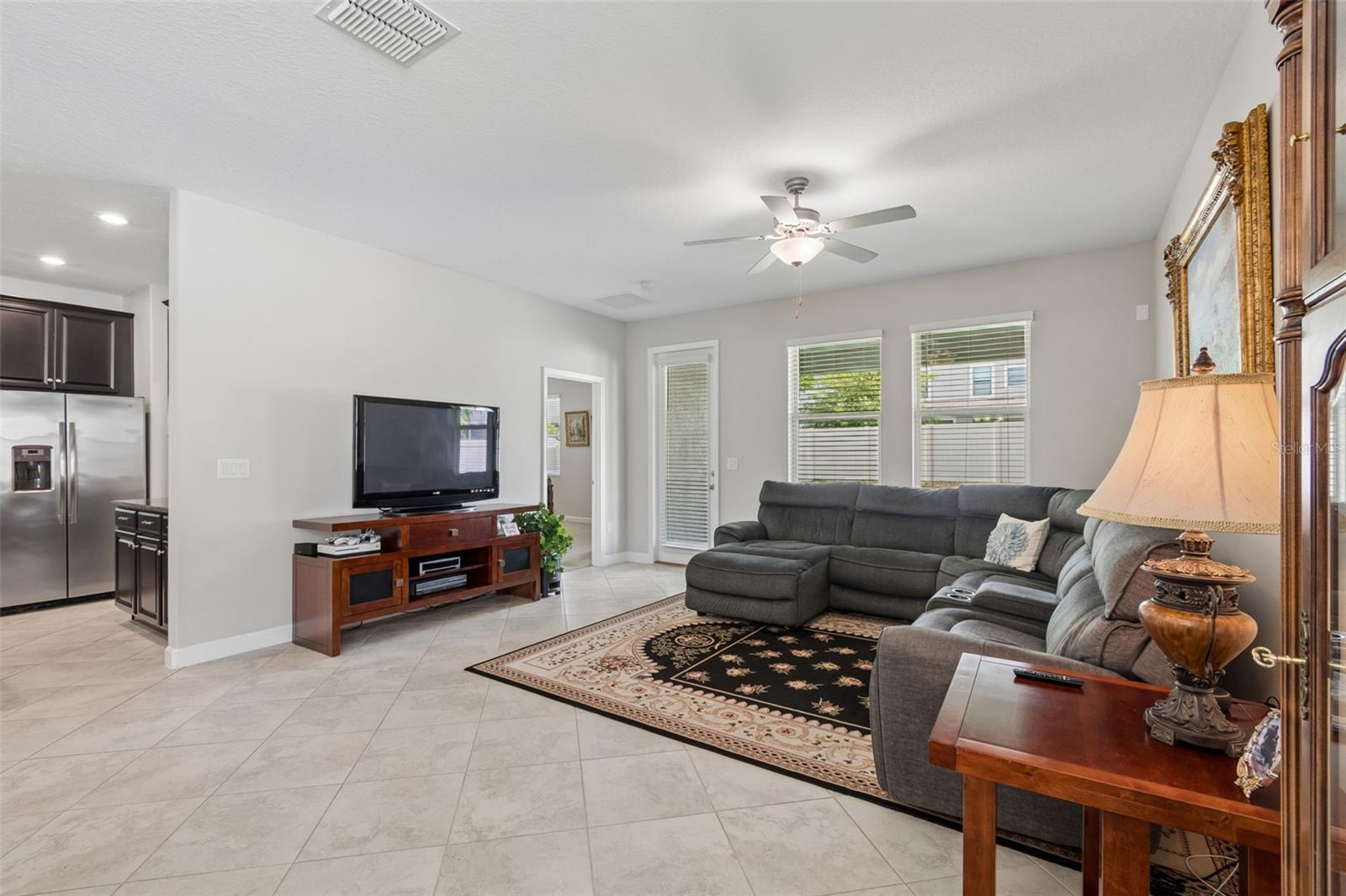 9908 Sage Creek Dr Property Photo 8